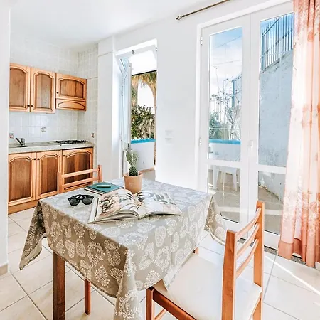 Ischia Casa Don Peppe Lejlighed